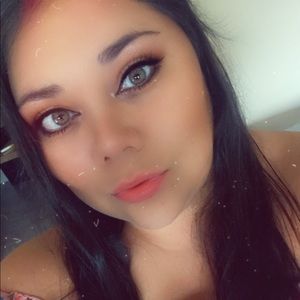 Meet your Posher, Jaclyn